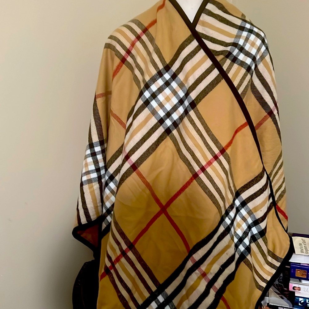 Plaid Tan Cape for Women  lightweight preowned
